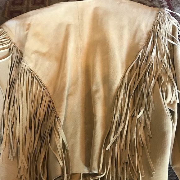 Suede fringe jacket  metal hardware - Picture 4 of 4